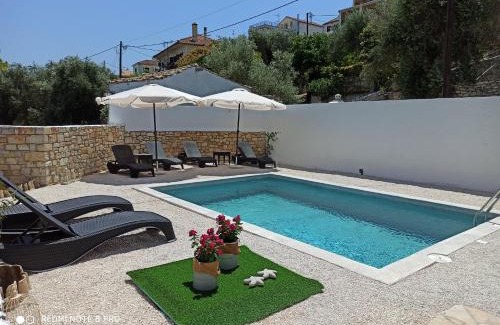 Gaios House | Avra