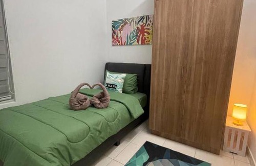 Kota Warisan Apartment | AWANI by Alanis@KLIA FREE WIFI/NETFLIX