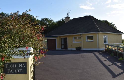 Durrus House | Award winning Property on a Hill overlooking the sea in West Cork.