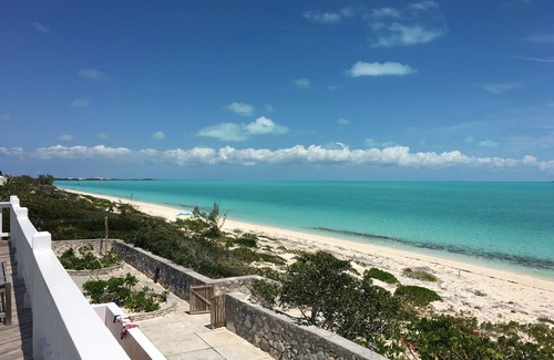 Long Bay Villa | Awe-Inspiring Beachfront, Serene Villas & Breathtaking Views On Long Bay Beach