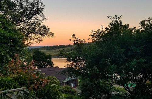 Dalmally Cottage | AWE VIEW RAILWAY COTTAGE, pet friendly, with open fire in Lochawe