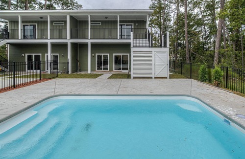 Garden City House | Awesome- 3 Bedroom Duplex in Garden City with Private Pool & Game Room
