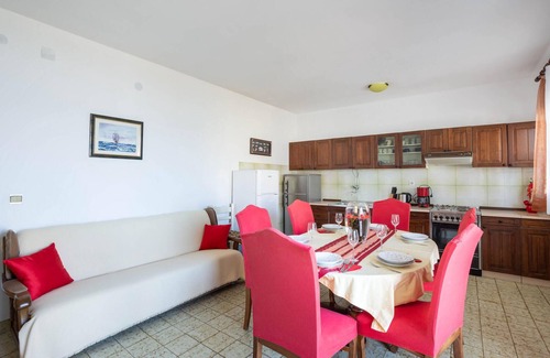 Jesenice Apartment | Awesome apartment in Krilo Jesenice