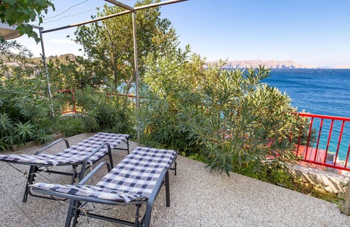 Sveti Juraj Apartment | Awesome apartment in Sveti Juraj