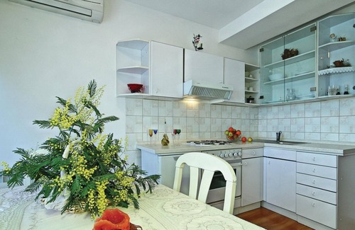 Tar-Vabriga Apartment | Awesome apartment in Tar-Vabriga