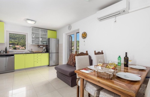 Veli Losinj Apartment | Awesome apartment in Veli Losinj