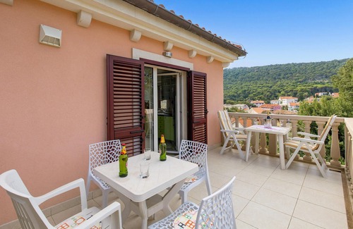 Veli Losinj Apartment | Awesome apartment in Veli Losinj