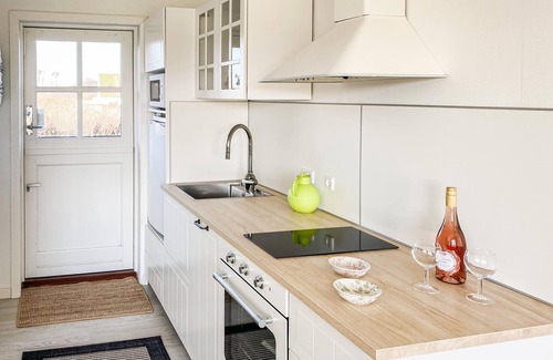 Sandkaas Apartment | Awesome apartment in Allinge