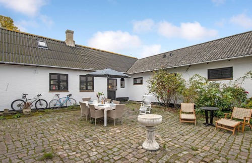 Tejn Apartment | Awesome apartment in Allinge with WiFi