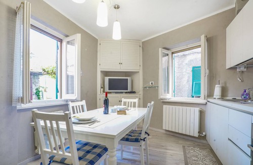 Carro Apartment | Awesome apartment in Carro with WiFi