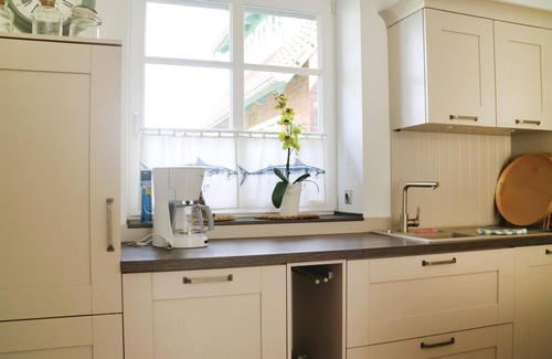 Borgerende Apartment | Awesome apartment in Börgerende