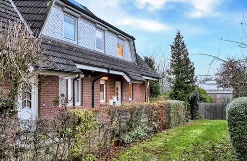 Hohndorf Apartment | Awesome apartment in Höhndorf with WiFi