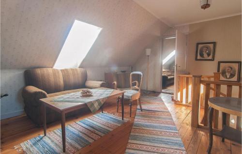 Hemse Apartment | Awesome Apartment In Hemse With Wifi