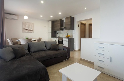 Jesenice Apartment | Awesome apartment in Jesenice with WiFi