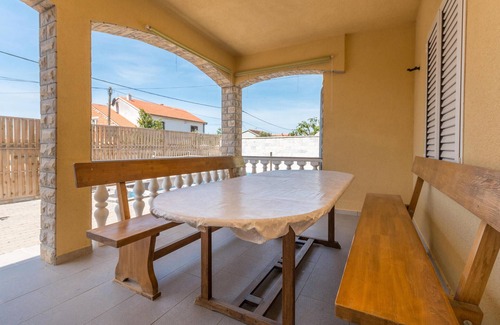 Kakma Apartment | Awesome apartment in Kakma with WiFi