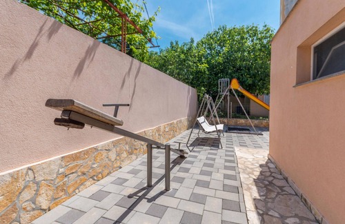 Kakma Apartment | Awesome apartment in Kakma with WiFi
