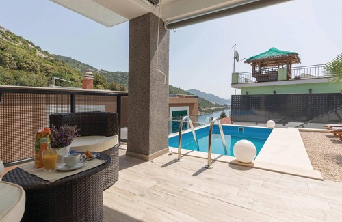 Duboka Apartment | Awesome apartment in Klek