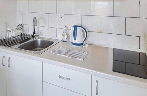Klek Apartment | Awesome apartment in Klek with WiFi