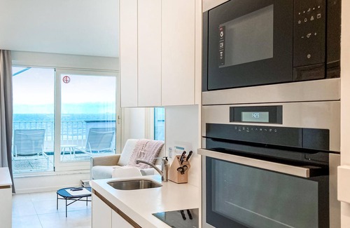 Mariakerke Apartment | Awesome apartment in Oostende with WiFi