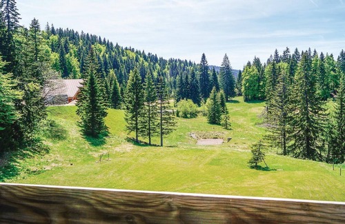 Premanon Apartment | Awesome apartment in Premanon