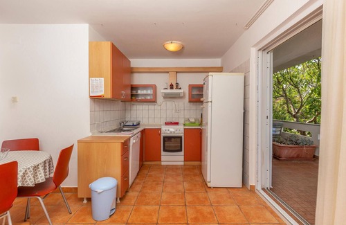 Punat Apartment | Awesome apartment in Punat with WiFi