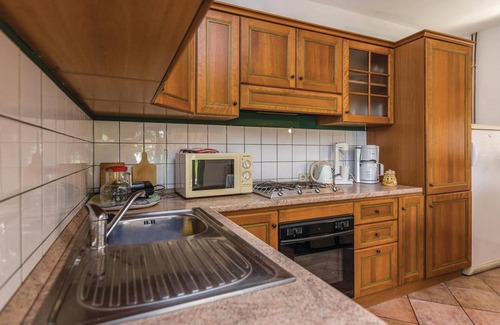 Razanac Apartment | Awesome apartment in Razanac with WiFi