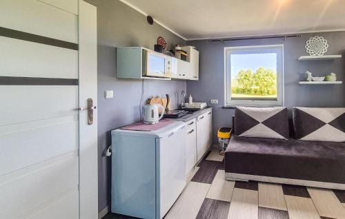 gmina Wolin Apartment | Awesome Apartment In Zastan With Wifi