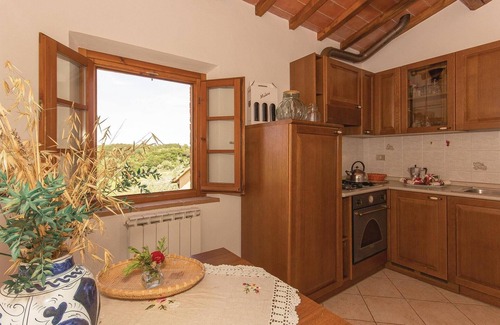Montaione Apartment | Awesome apartment in Montaione FI