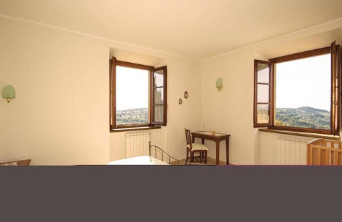 Pomarance Apartment | Awesome apartment in Pomarance PI