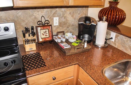 Horseshoe Bay Condo | Awesome Condo with Outdoor Patio and Outstanding Views of Lake LBJ