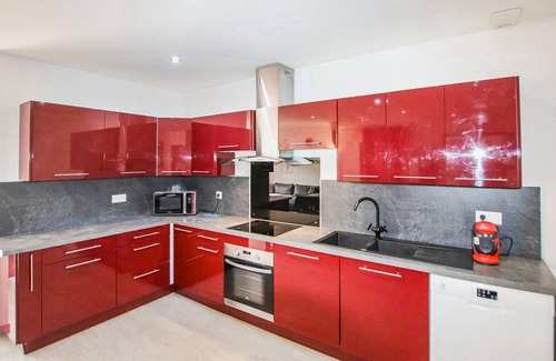 Morieres-les-Avignon House | Awesome home in Morières les Avignon