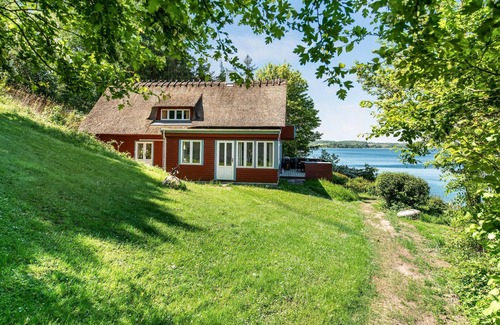 Aabenraa House | Awesome home in Aabenraa with kitchen