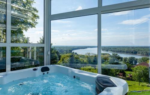 Aljmas House | Awesome Home In Aljmas With Sauna