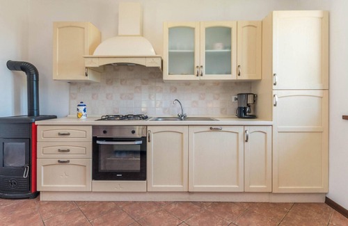 Velim House | Awesome home in Benkovac with jacuzzi