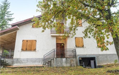 Civitella del Tronto House | Awesome Home In Cerqueto Di Civitella