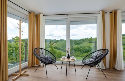 Breznik Plesivicki House | Awesome home in Donja Reka with WiFi