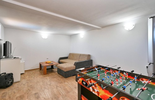 Breznik Plesivicki House | Awesome home in Dubranec with WiFi