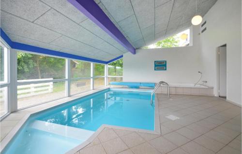 Lyngsbæk Strand House | Awesome Home In Ebeltoft With Sauna