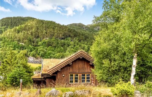Etne House | Awesome Home In Etne With Sauna