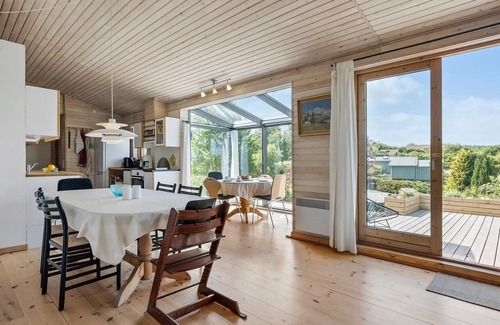 Ordrup House | Awesome home in Fårevejle with sauna