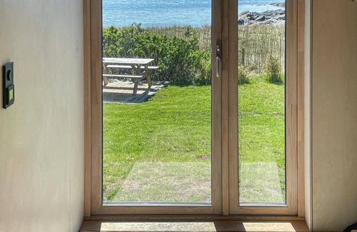 Farsund House | Awesome home in Farsund with WiFi