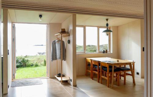 Farsund House | Awesome Home In Farsund With Wifi