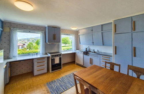 Fitjar House | Awesome home in Fitjar with WiFi