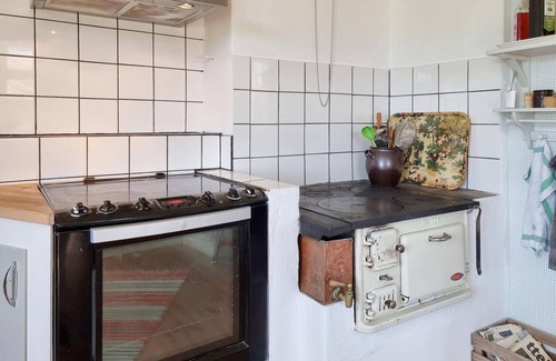 Vanersborg Municipality House | Awesome home in Frändefors