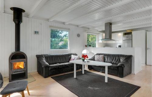 Grenaa House | Awesome Home In Grenaa With Sauna