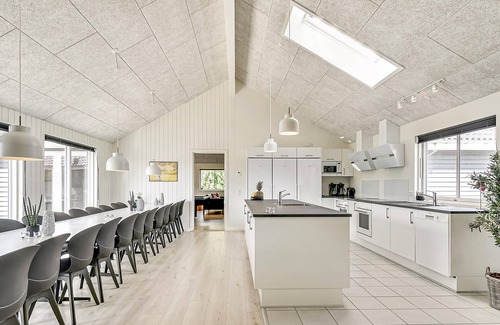 Grenaa House | Awesome home in Grenaa with sauna