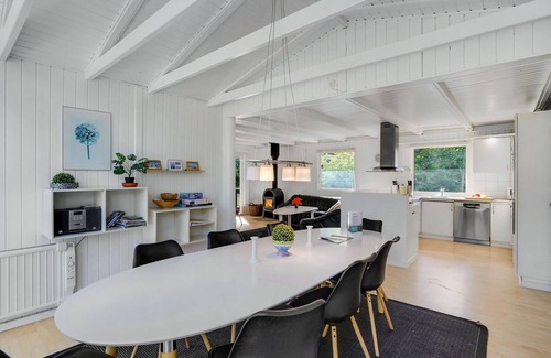 Grenaa House | Awesome home in Grenaa with sauna