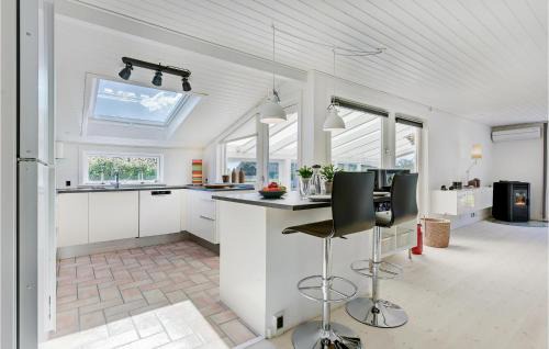 Kelstrup Strand House | Awesome Home In Haderslev With Kitchen
