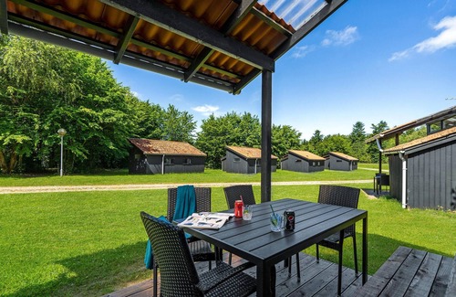 Hampen House | Awesome home in Hampen with kitchen
