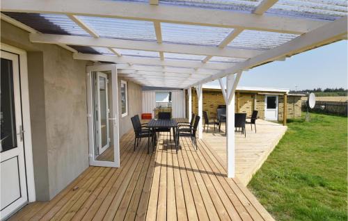 Vrist Strand House | Awesome Home In Harboøre With Kitchen